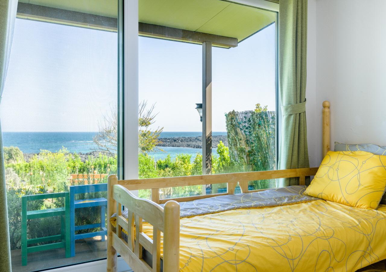 Jeju Turning Point Pension Seogwipo Exterior photo